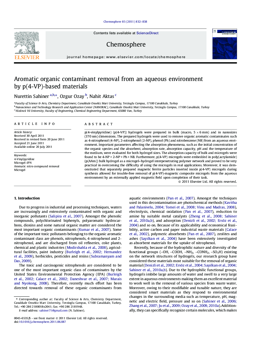 Aromatic organic contaminant removal from an aqueous environment by p(4-VP)-based materials