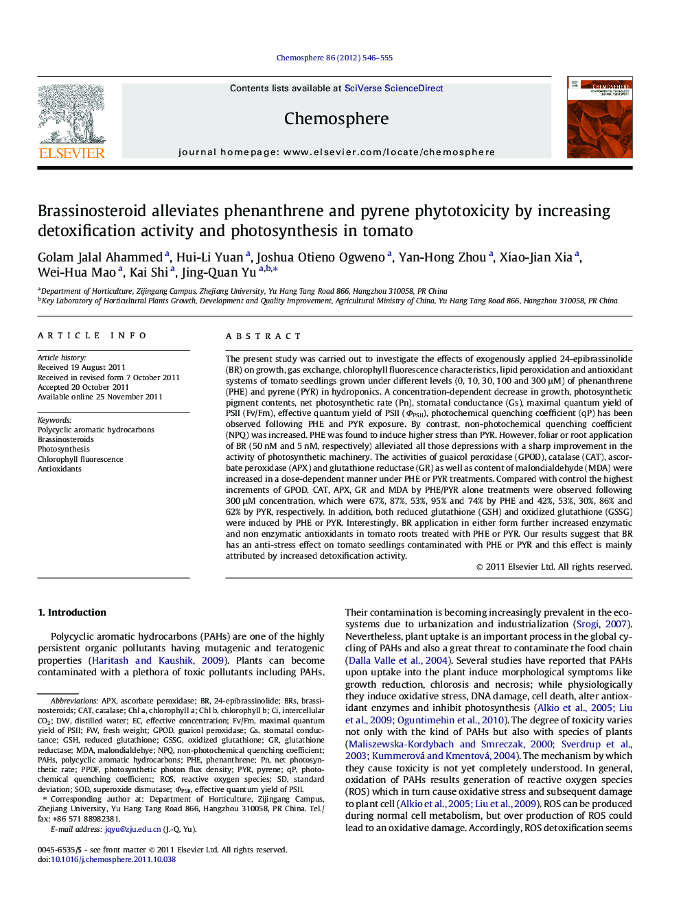 Brassinosteroid alleviates phenanthrene and pyrene phytotoxicity by increasing detoxification activity and photosynthesis in tomato