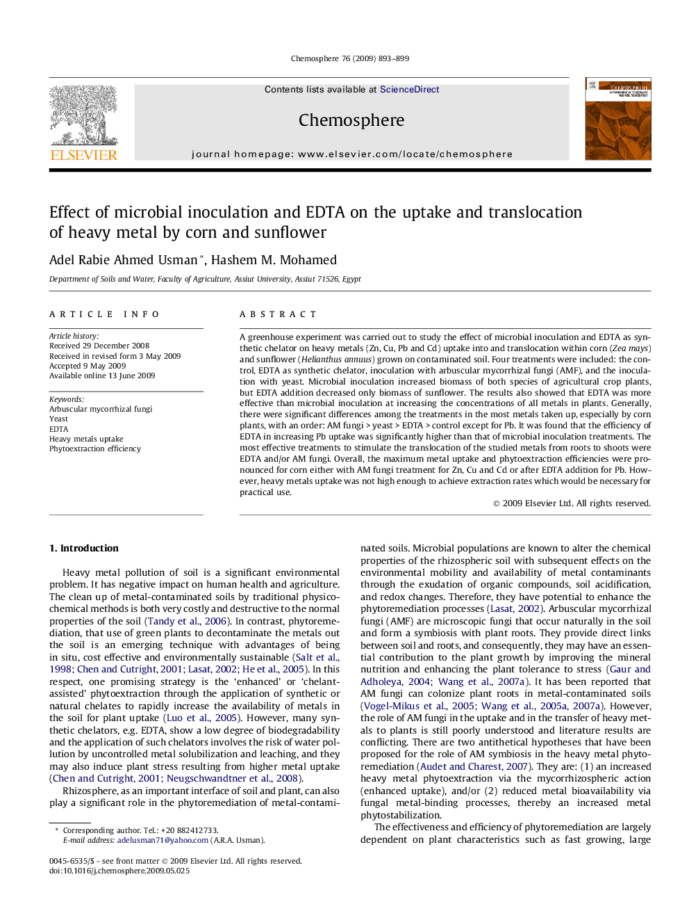 Effect of microbial inoculation and EDTA on the uptake and translocation of heavy metal by corn and sunflower