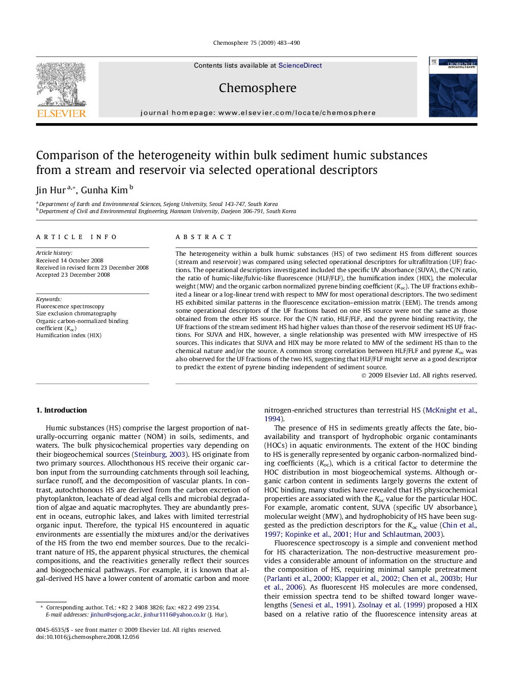 Comparison of the heterogeneity within bulk sediment humic substances from a stream and reservoir via selected operational descriptors