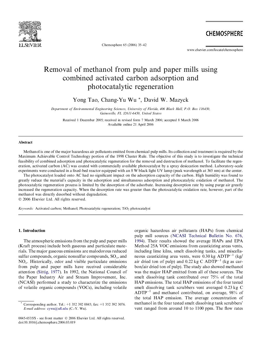 Removal of methanol from pulp and paper mills using combined activated carbon adsorption and photocatalytic regeneration