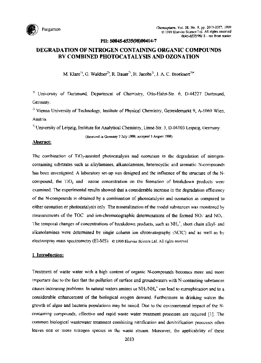 Degradation of nitrogen containing organic compounds by combined photocatalysis and ozonation