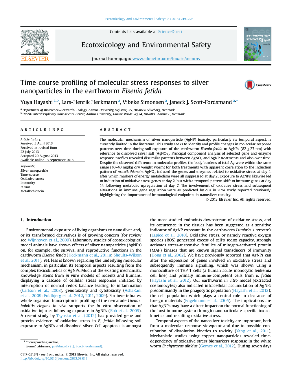 Time-course profiling of molecular stress responses to silver nanoparticles in the earthworm Eisenia fetida