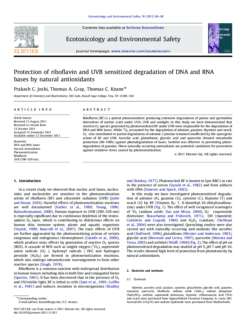 Protection of riboflavin and UVB sensitized degradation of DNA and RNA bases by natural antioxidants