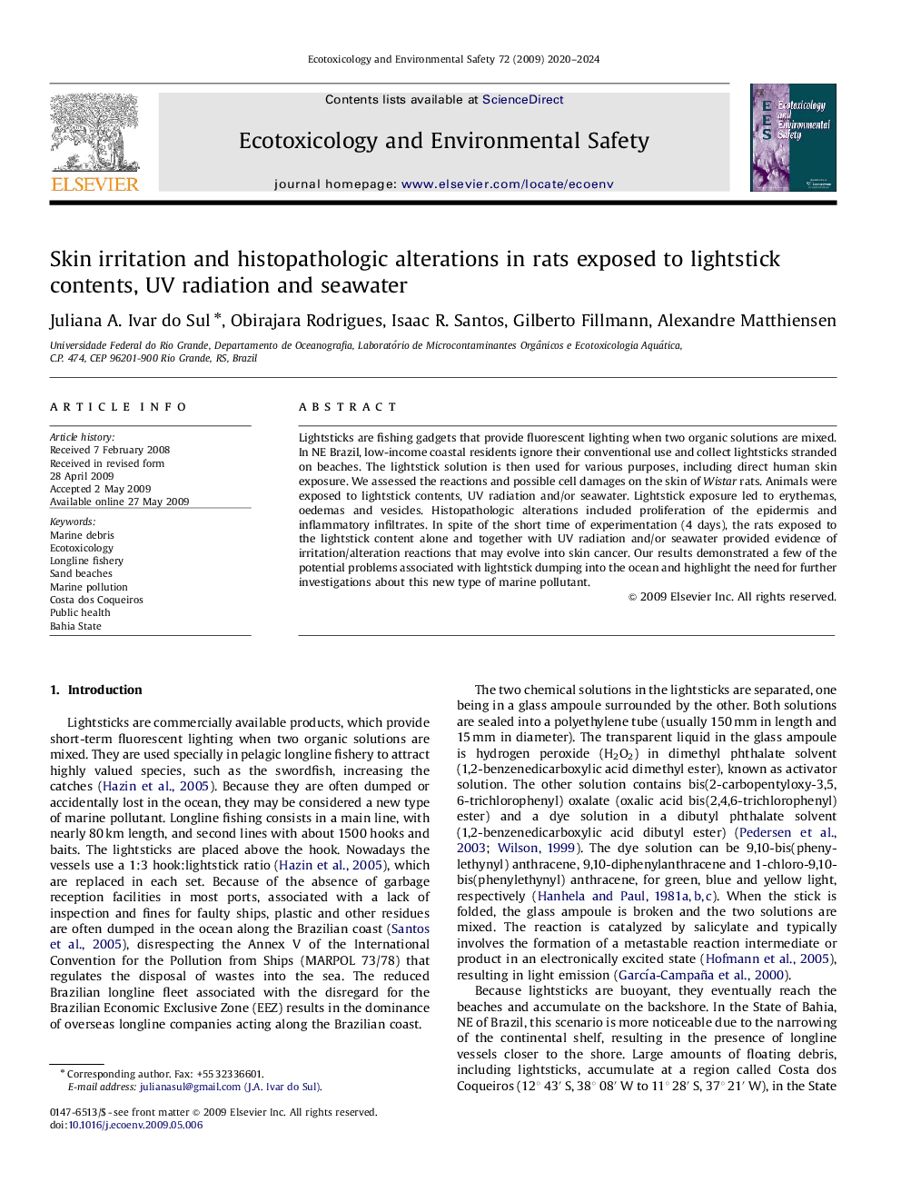 Skin irritation and histopathologic alterations in rats exposed to lightstick contents, UV radiation and seawater