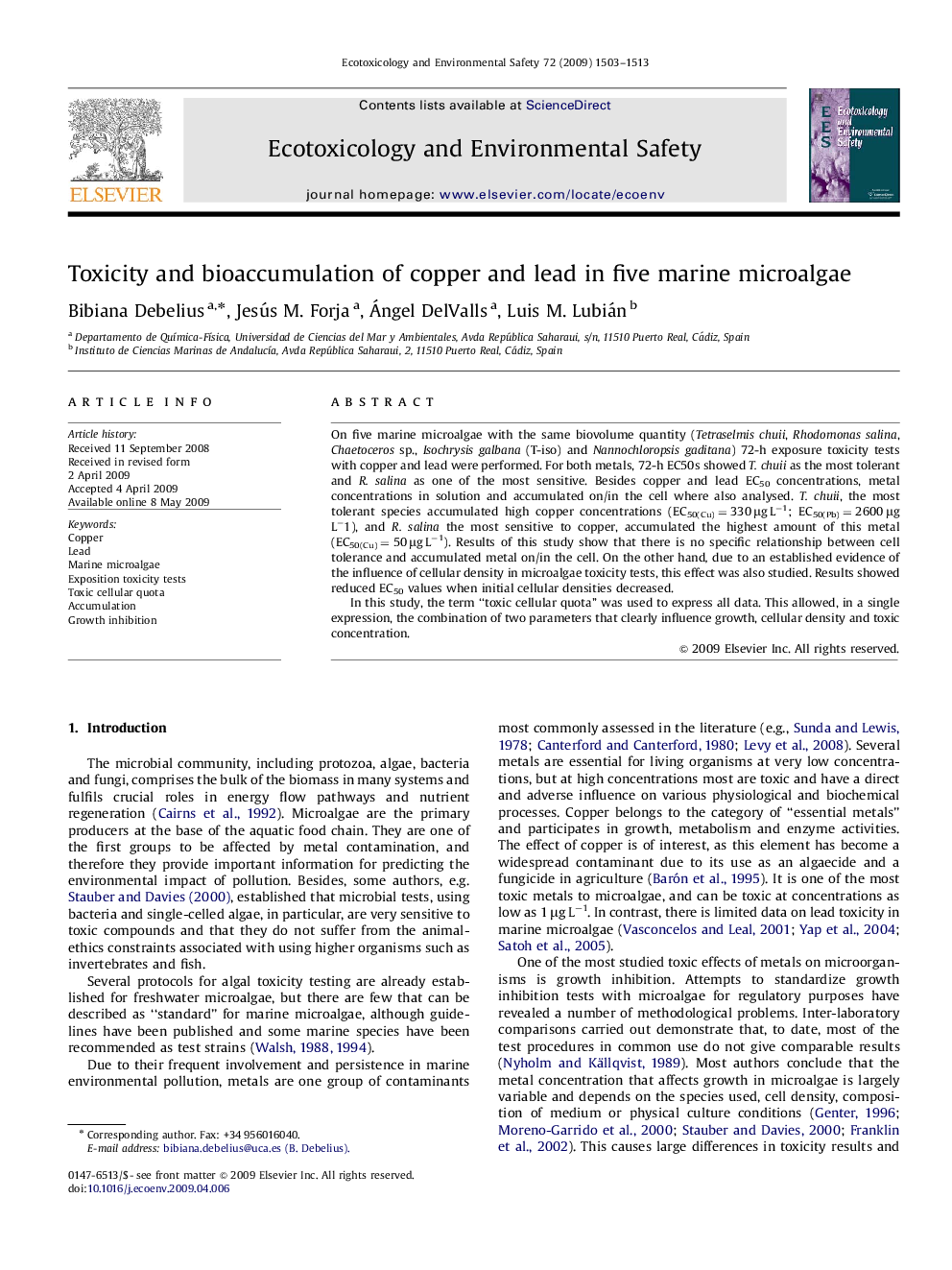 Toxicity and bioaccumulation of copper and lead in five marine microalgae