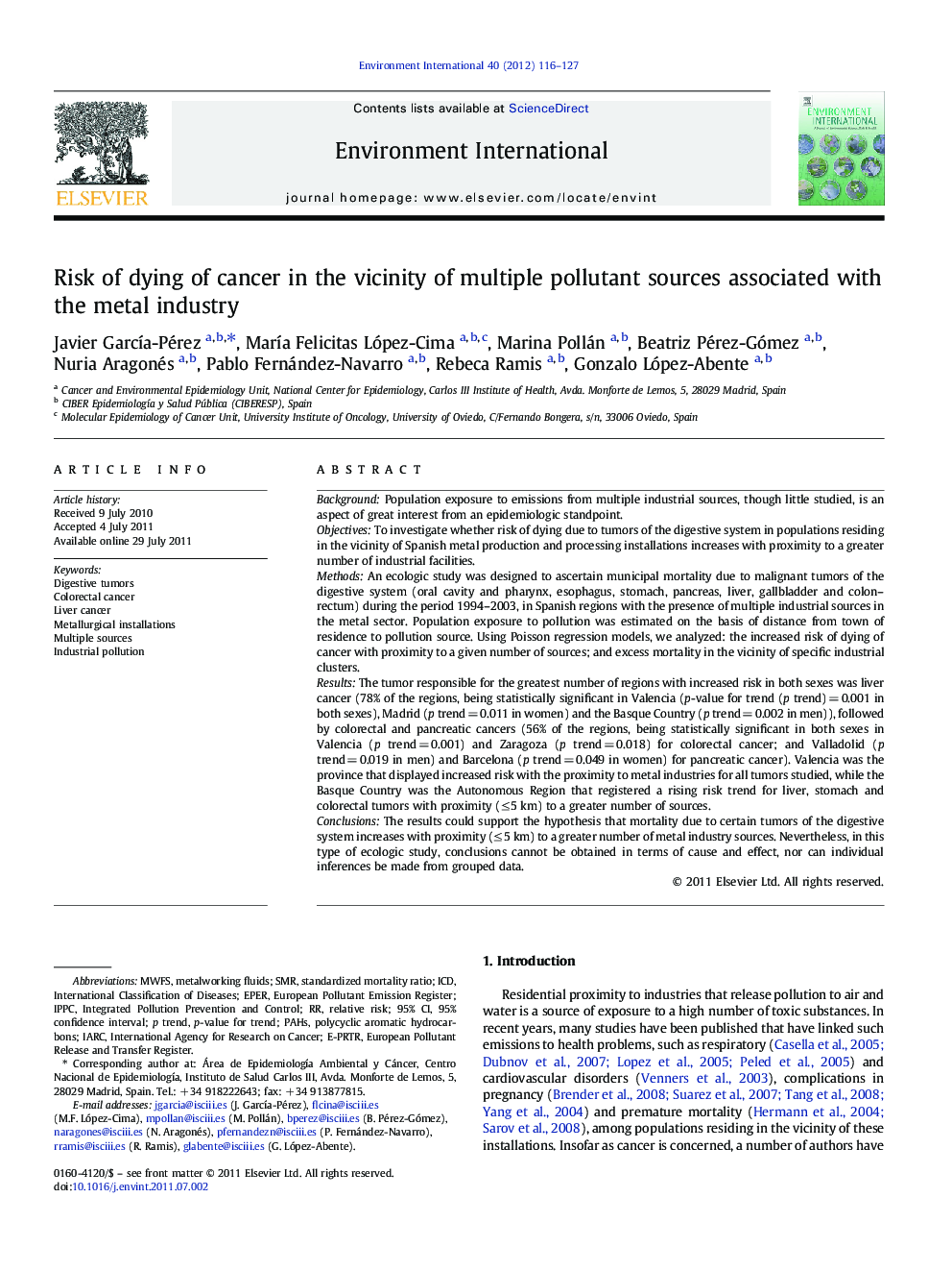 Risk of dying of cancer in the vicinity of multiple pollutant sources associated with the metal industry