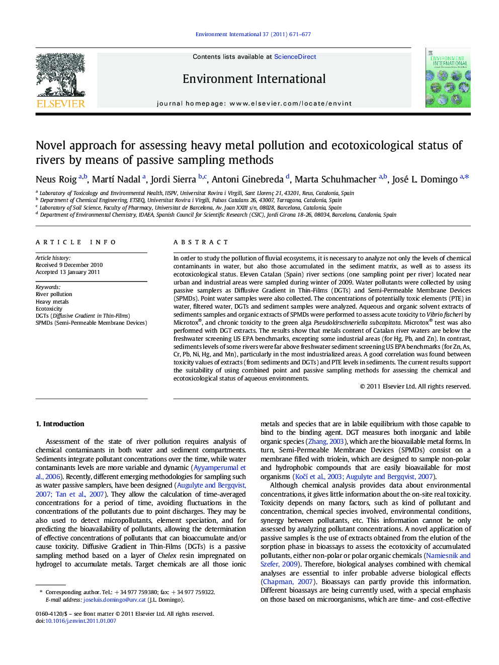 Novel approach for assessing heavy metal pollution and ecotoxicological status of rivers by means of passive sampling methods