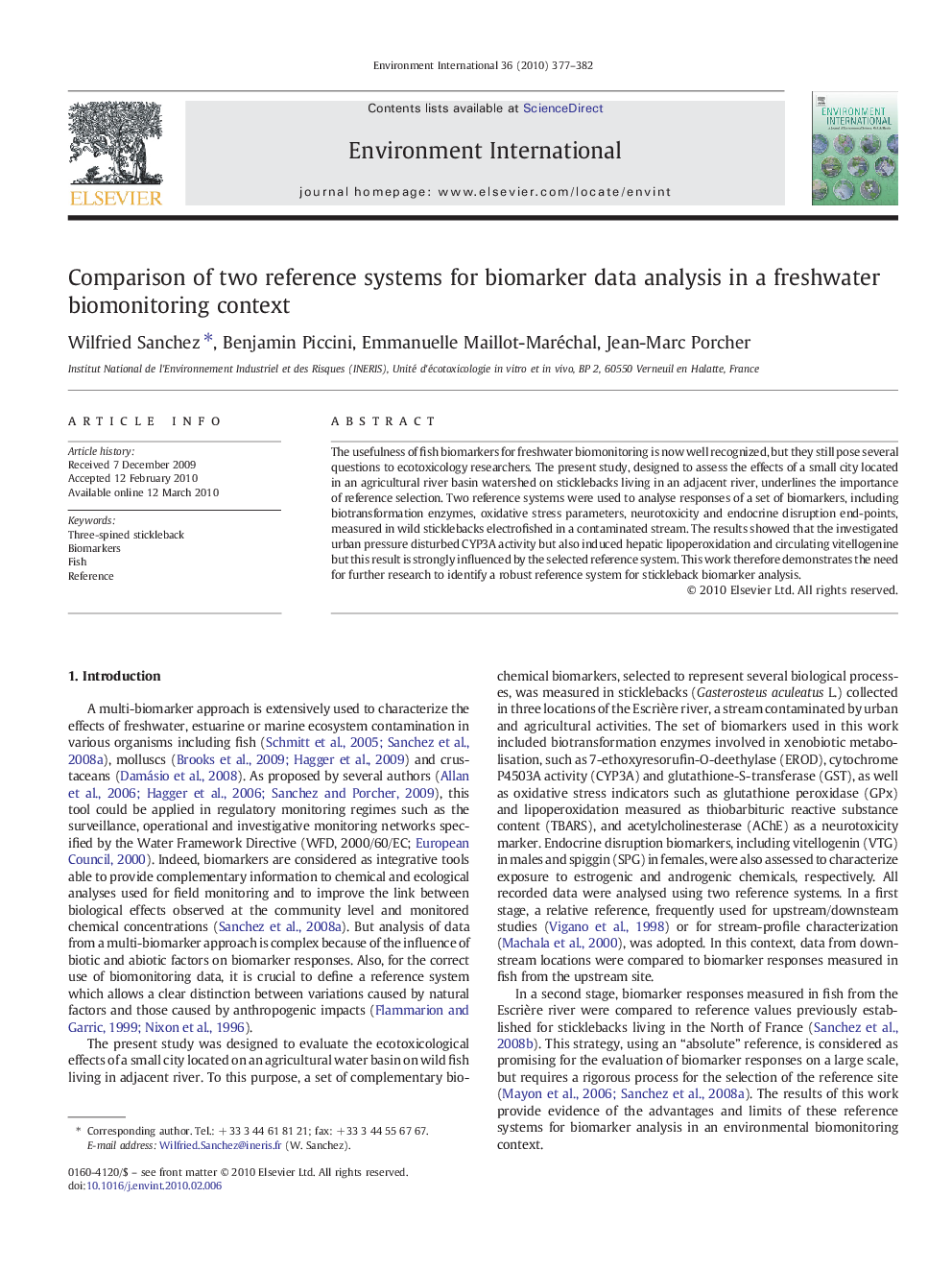 Comparison of two reference systems for biomarker data analysis in a freshwater biomonitoring context