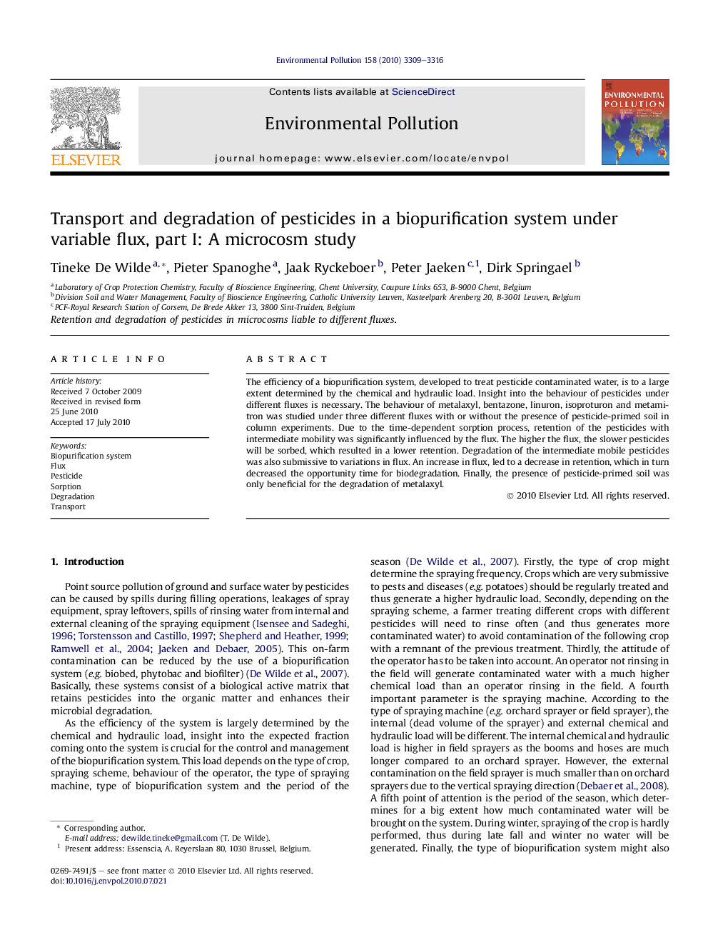 Transport and degradation of pesticides in a biopurification system under variable flux, part I: A microcosm study