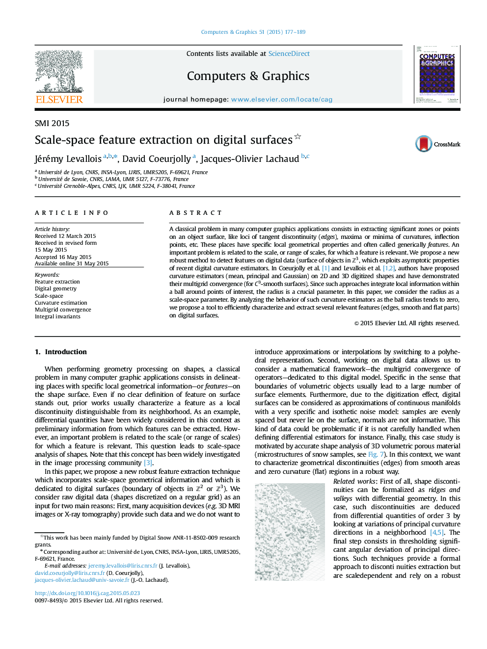 Scale-space feature extraction on digital surfaces 