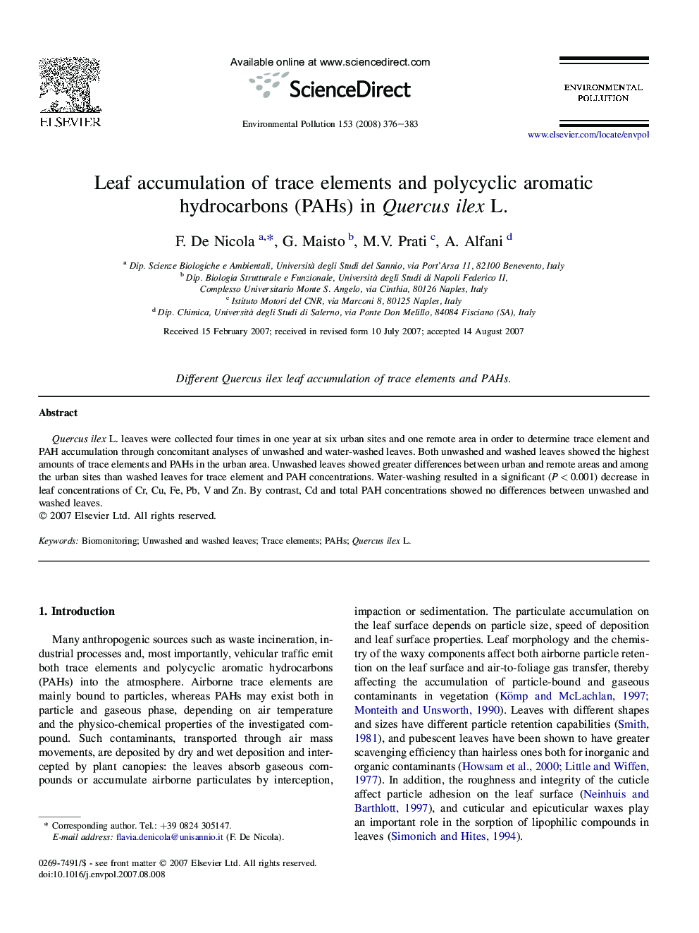 Leaf accumulation of trace elements and polycyclic aromatic hydrocarbons (PAHs) in Quercus ilex L.