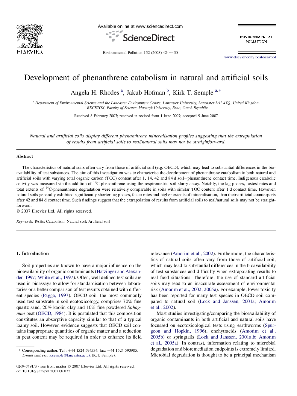 Development of phenanthrene catabolism in natural and artificial soils