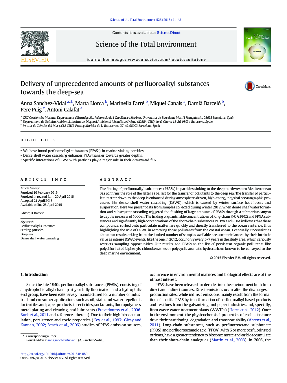 Delivery of unprecedented amounts of perfluoroalkyl substances towards the deep-sea