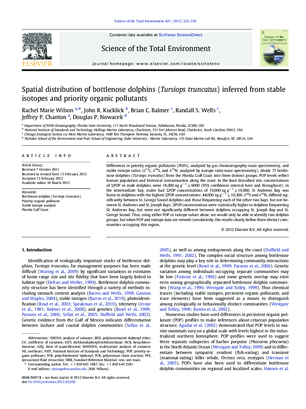 Spatial distribution of bottlenose dolphins (Tursiops truncatus) inferred from stable isotopes and priority organic pollutants