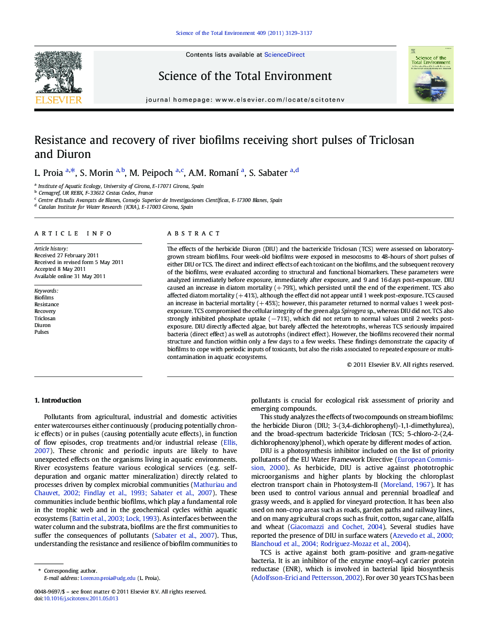 Resistance and recovery of river biofilms receiving short pulses of Triclosan and Diuron