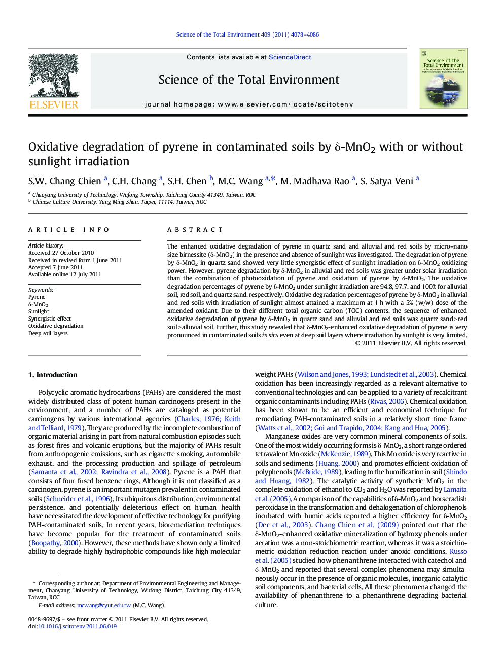 عکس صفحه اول مقاله: Oxidative degradation of pyrene in contaminated soils by δ-MnO2 with or without sunlight irradiation Oxidative degradation of pyrene in contaminated soils by δ-MnO2 with or without sunlight irradiation