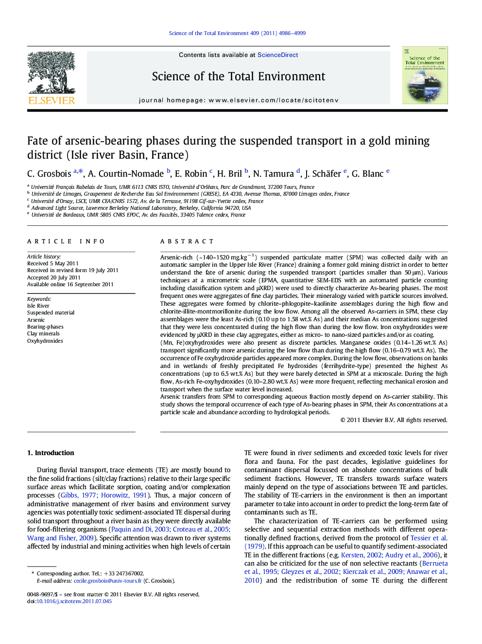 Fate of arsenic-bearing phases during the suspended transport in a gold mining district (Isle river Basin, France)