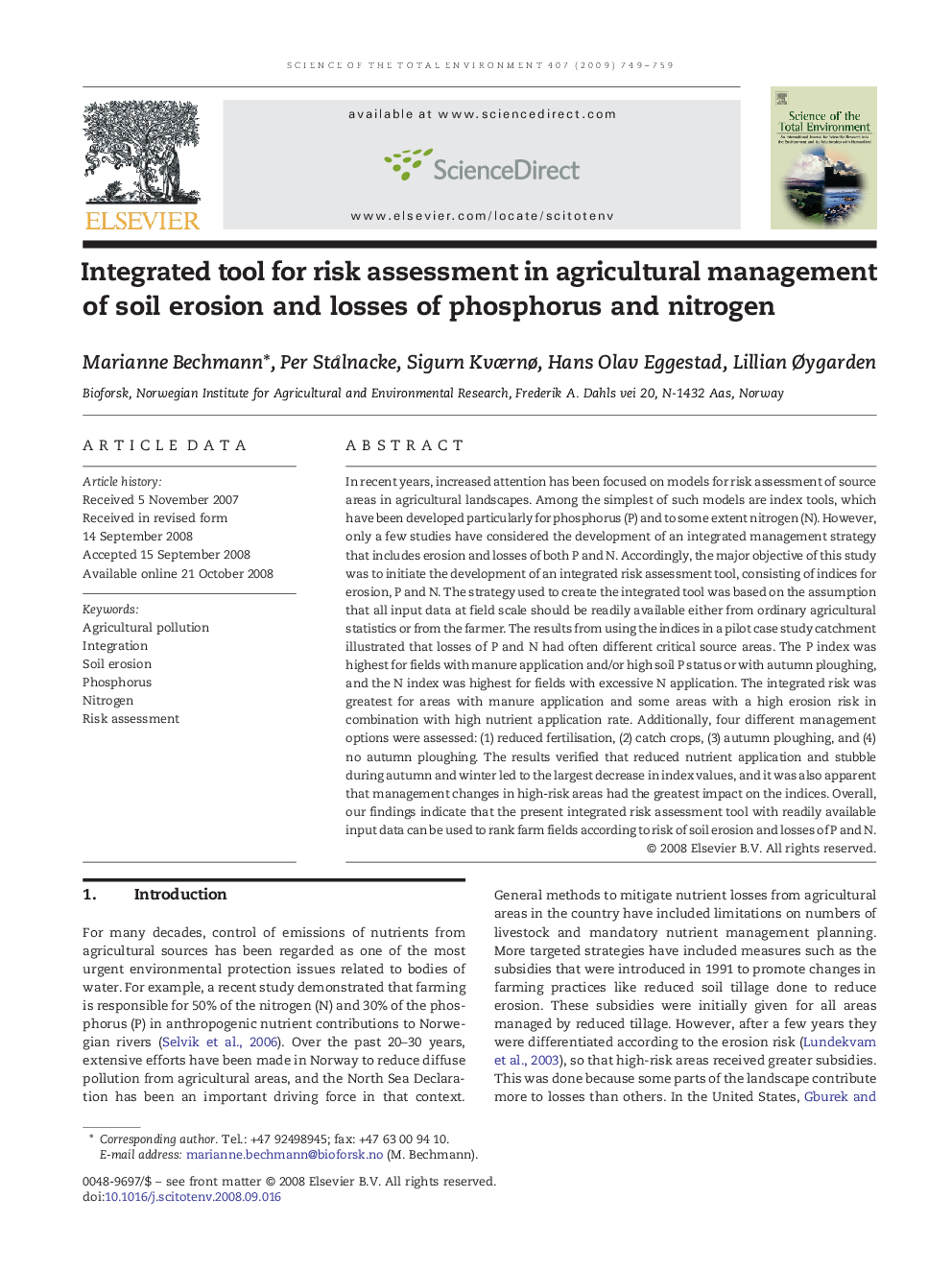 Integrated tool for risk assessment in agricultural management of soil erosion and losses of phosphorus and nitrogen