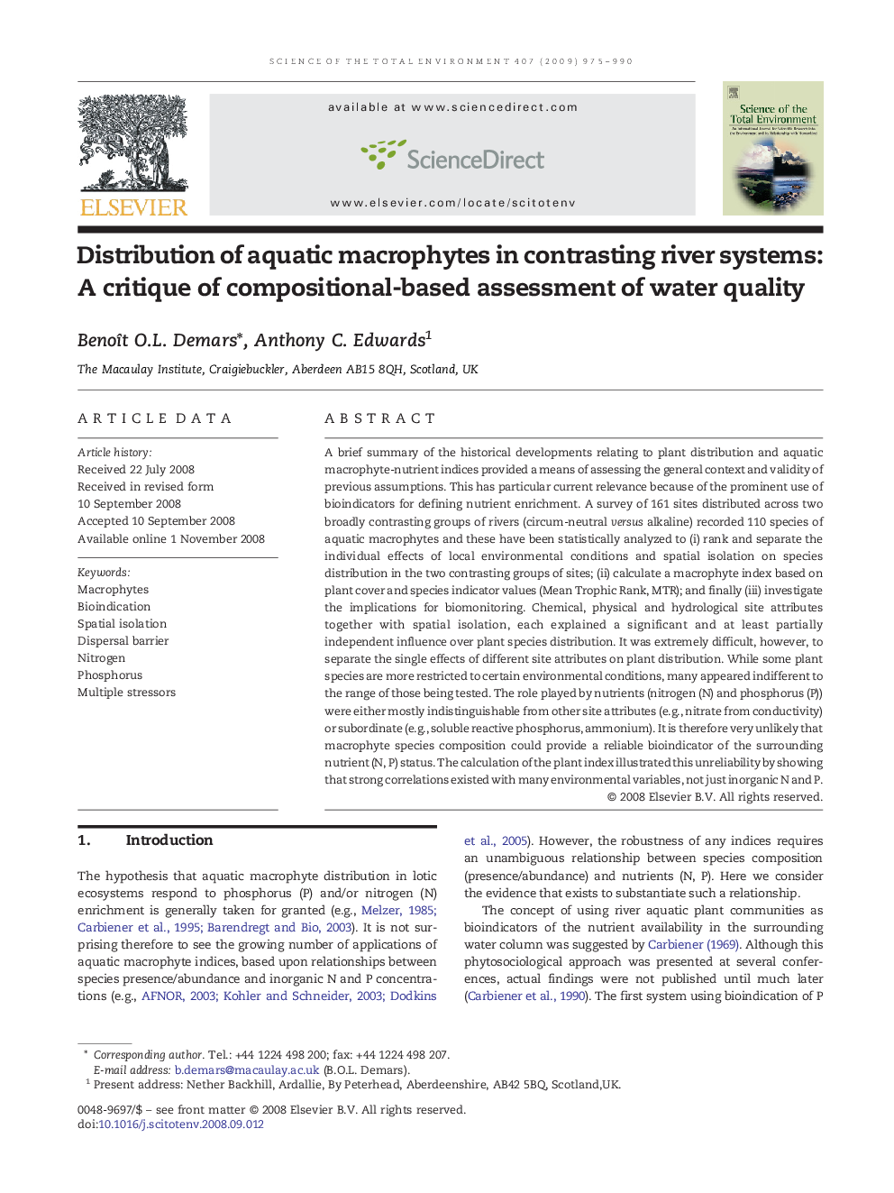 Distribution of aquatic macrophytes in contrasting river systems: A critique of compositional-based assessment of water quality