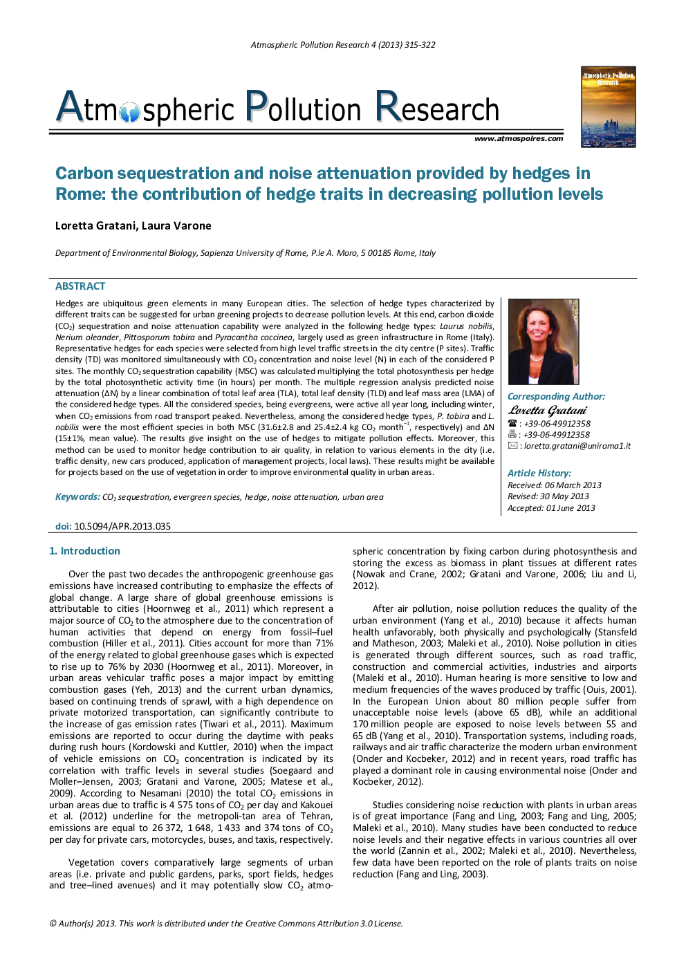 Carbon sequestration and noise attenuation provided by hedges in Rome: the contribution of hedge traits in decreasing pollution levels