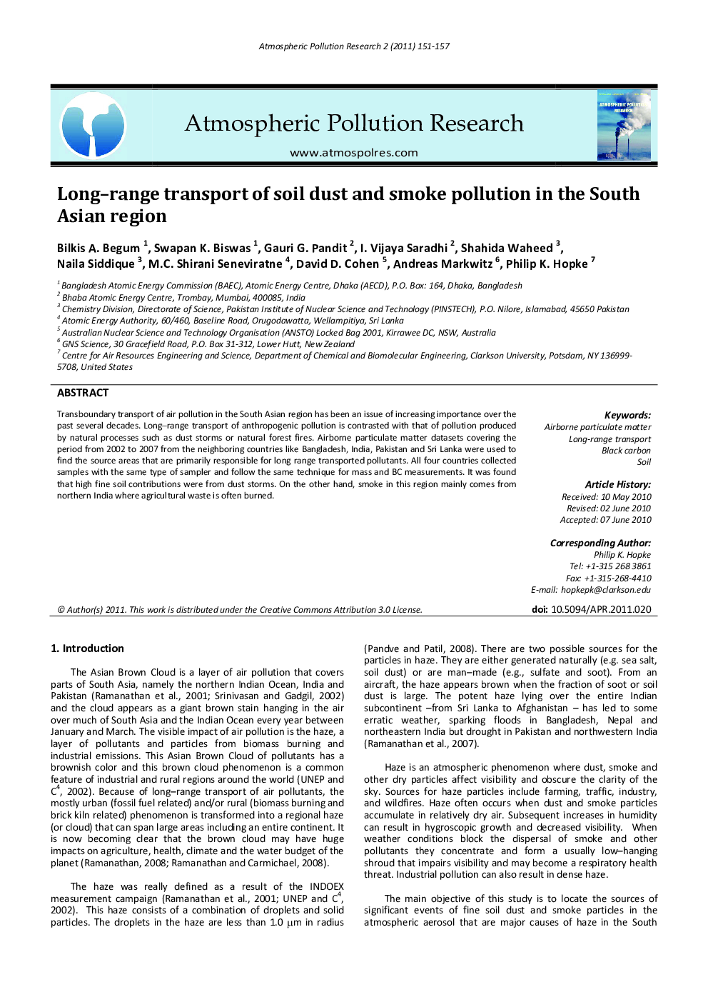 Long–range transport of soil dust and smoke pollution in the South Asian region