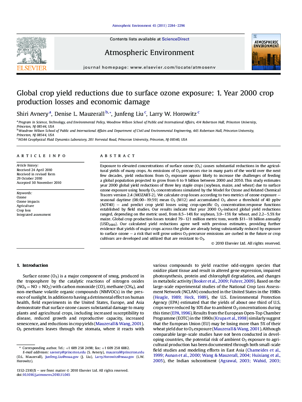 Global crop yield reductions due to surface ozone exposure: 1. Year 2000 crop production losses and economic damage