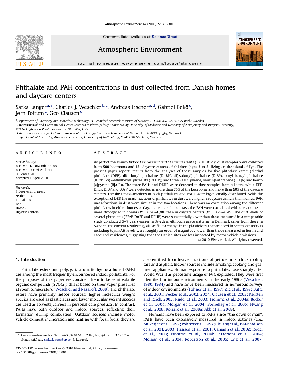 Phthalate and PAH concentrations in dust collected from Danish homes and daycare centers