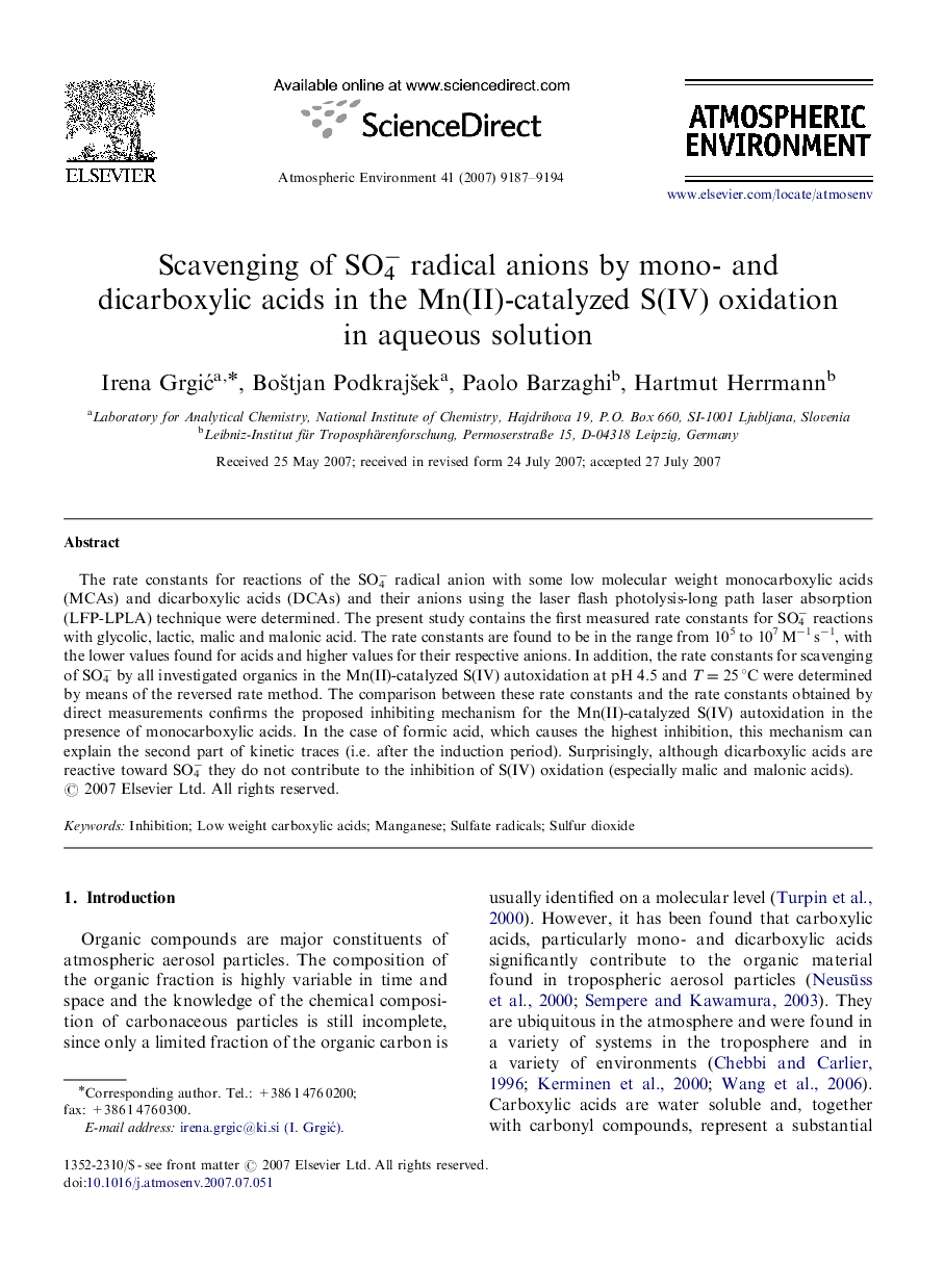 Scavenging of SO4− radical anions by mono- and dicarboxylic acids in the Mn(II)-catalyzed S(IV) oxidation in aqueous solution