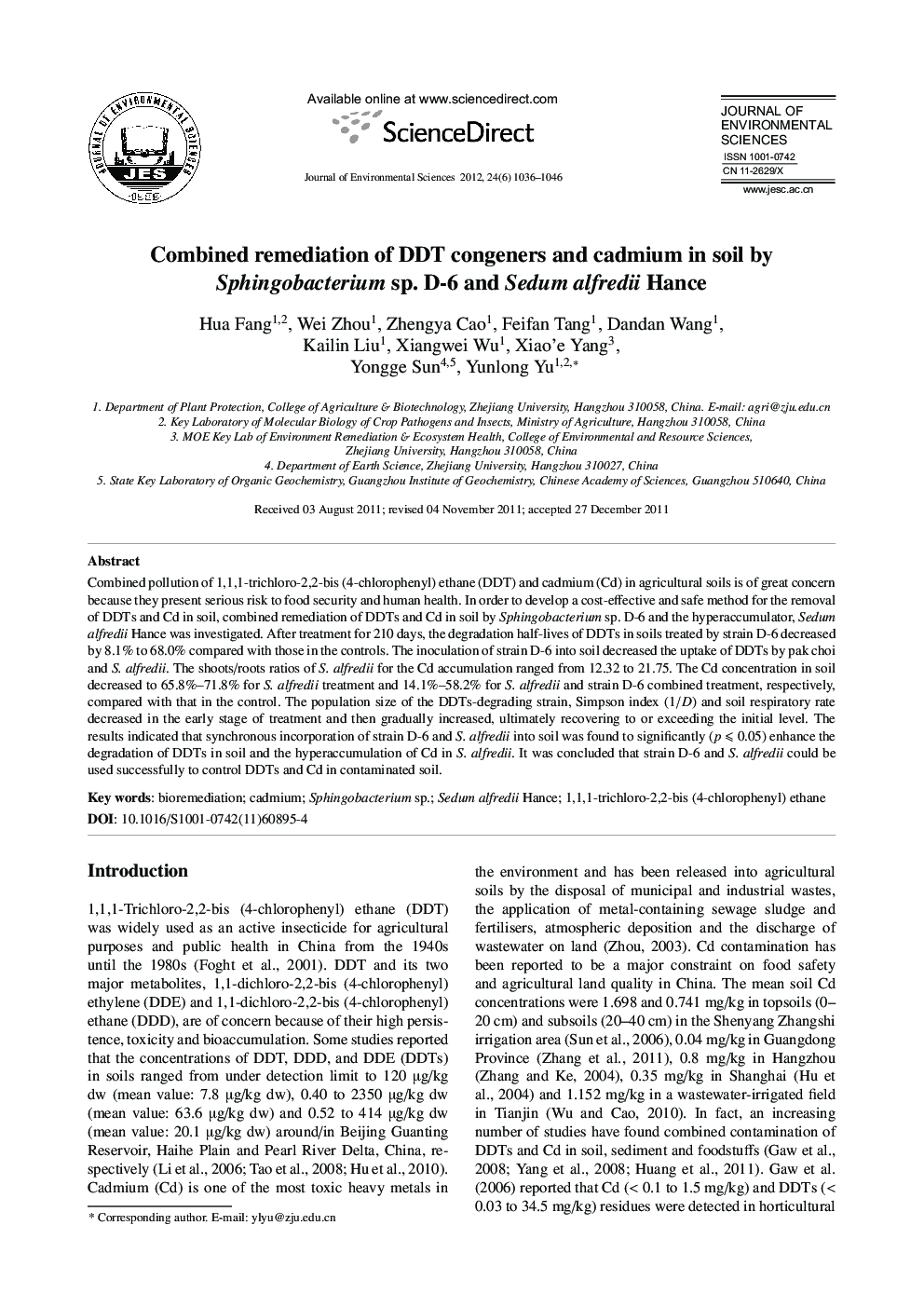 Combined remediation of DDT congeners and cadmium in soil by Sphingobacterium sp. D-6 and Sedum alfredii Hance