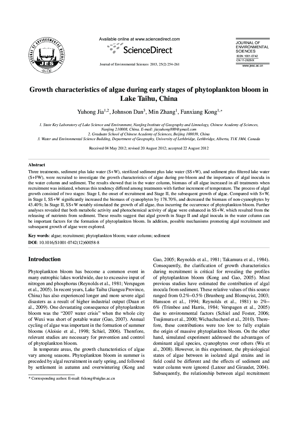 Growth characteristics of algae during early stages of phytoplankton bloom in Lake Taihu, China