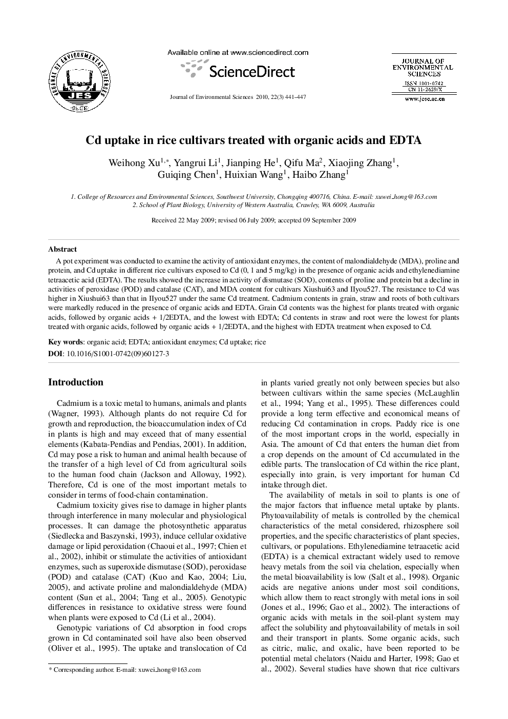 Cd uptake in rice cultivars treated with organic acids and EDTA
