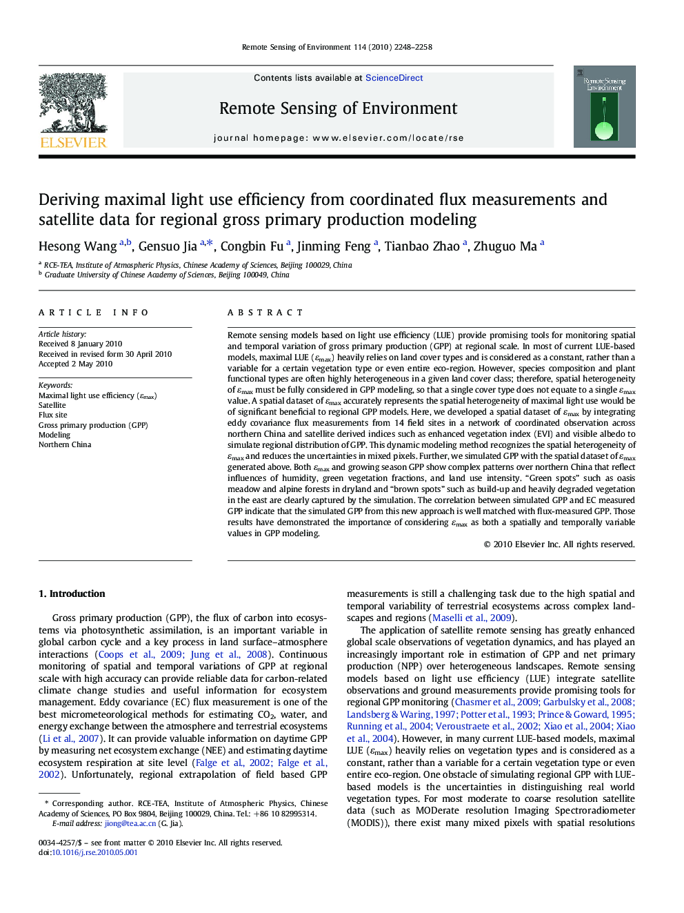 Deriving maximal light use efficiency from coordinated flux measurements and satellite data for regional gross primary production modeling