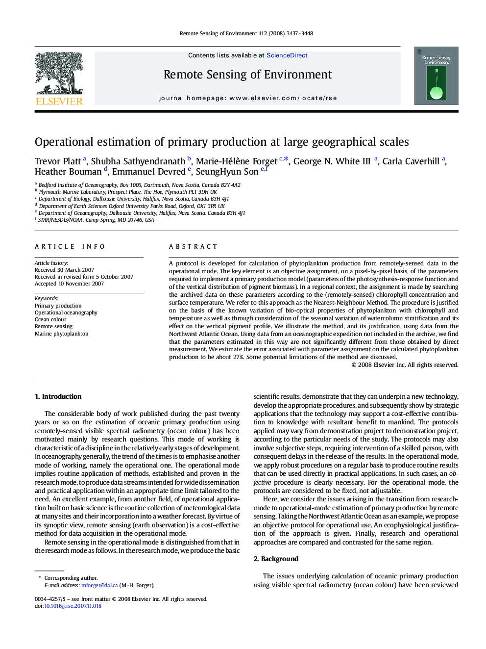 Operational estimation of primary production at large geographical scales