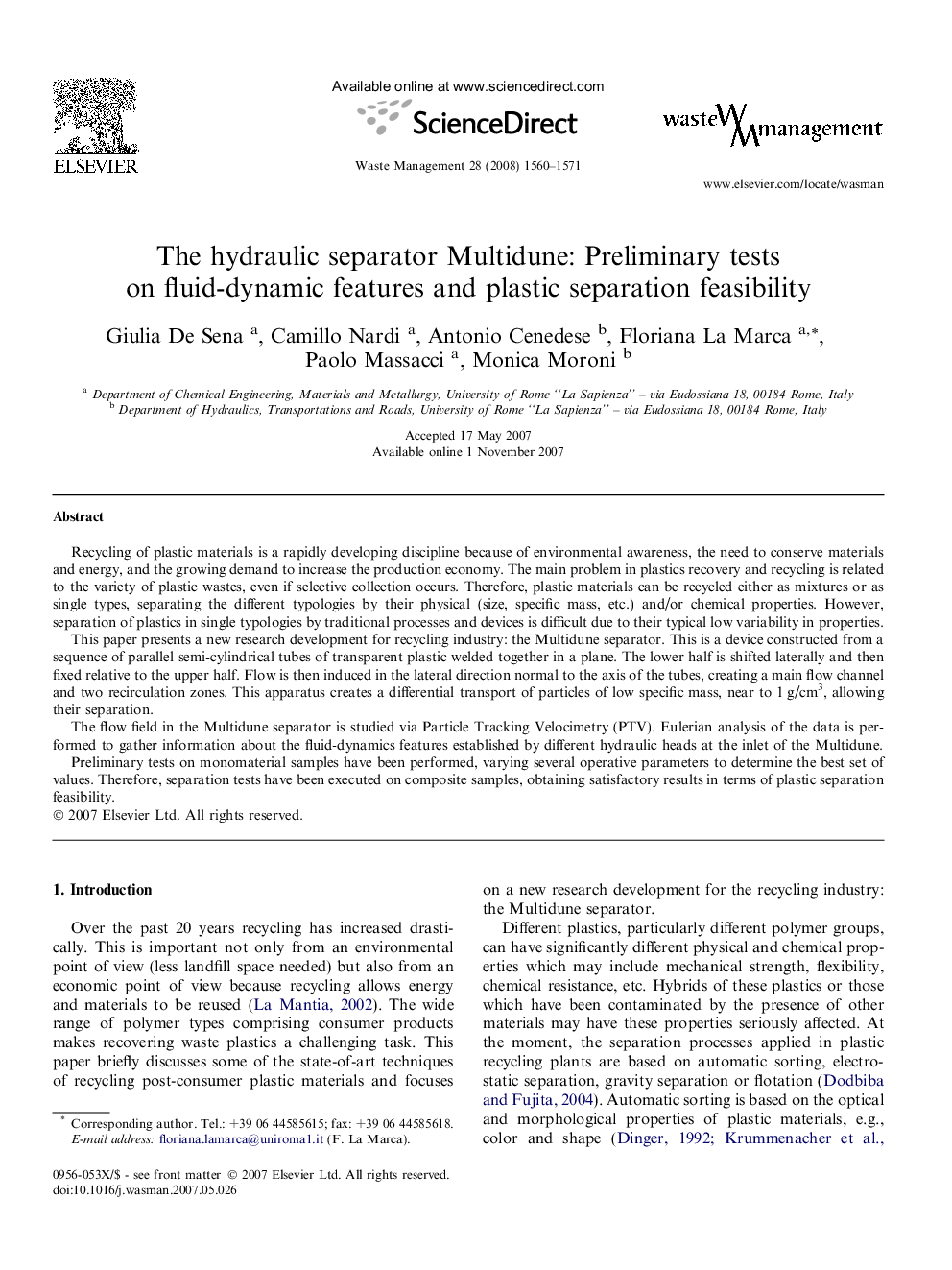 The hydraulic separator Multidune: Preliminary tests on fluid-dynamic features and plastic separation feasibility