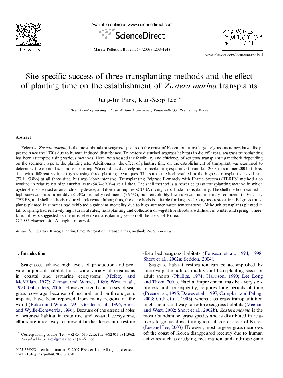 Site-specific success of three transplanting methods and the effect of planting time on the establishment of Zostera marina transplants