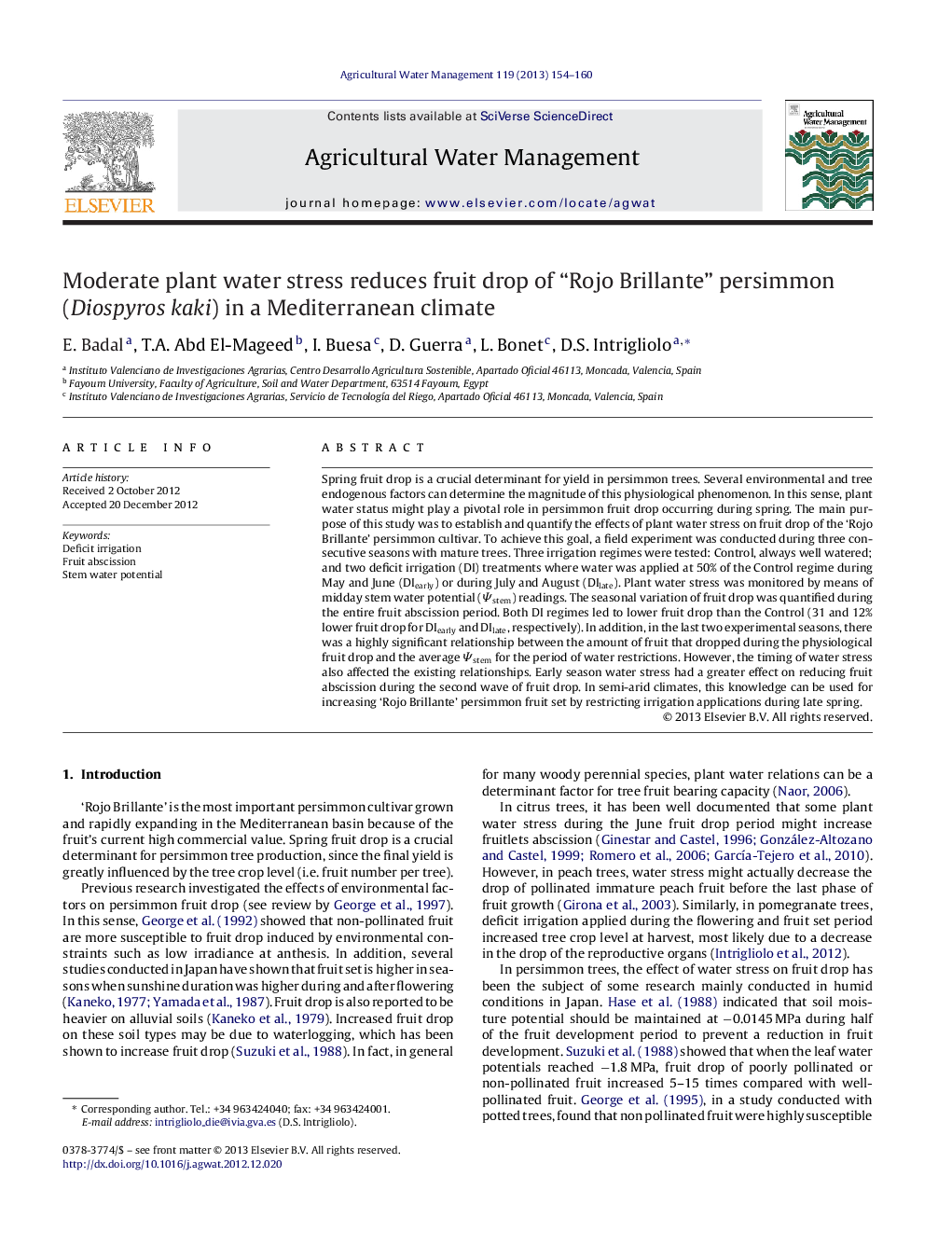 Moderate plant water stress reduces fruit drop of “Rojo Brillante” persimmon (Diospyros kaki) in a Mediterranean climate