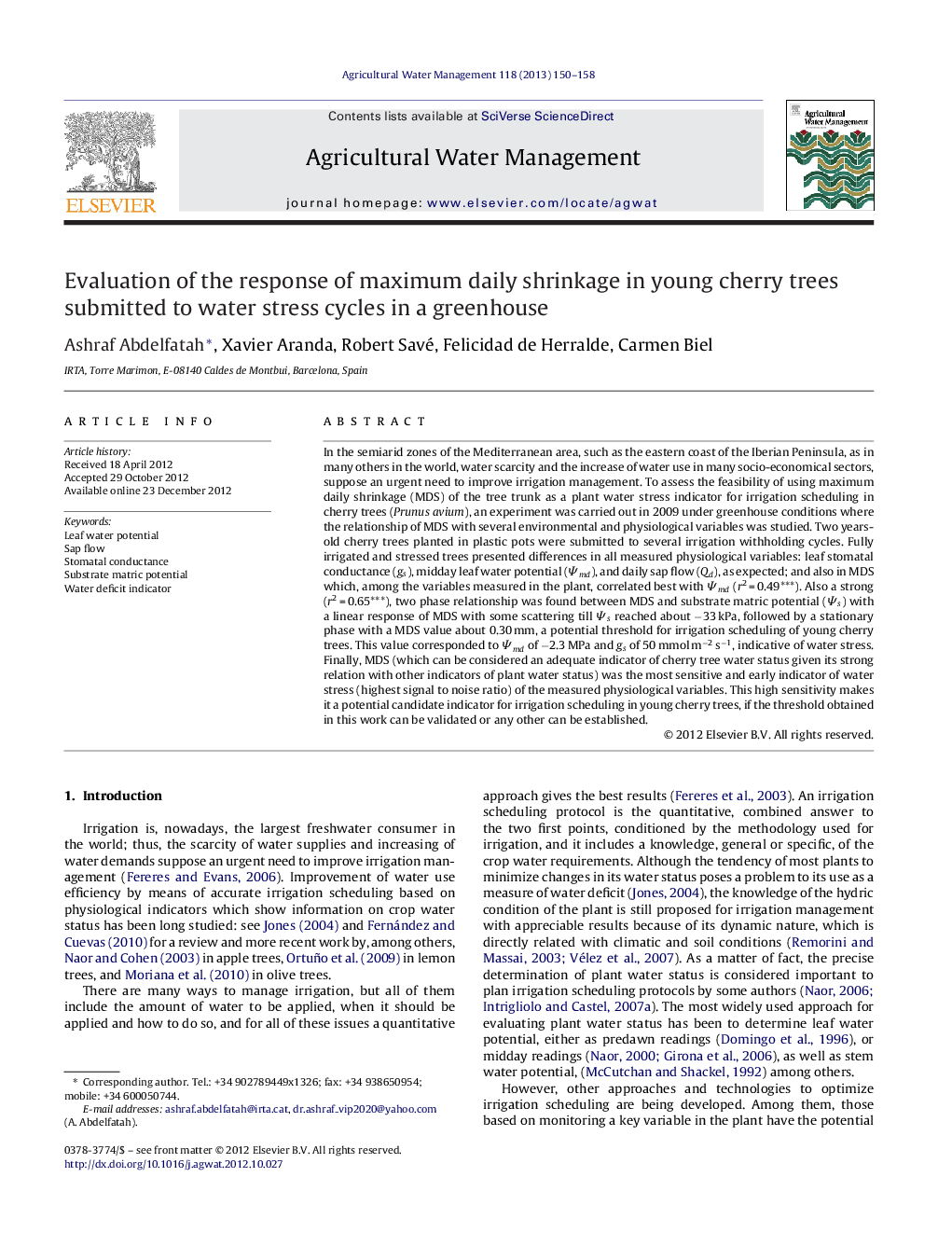 Evaluation of the response of maximum daily shrinkage in young cherry trees submitted to water stress cycles in a greenhouse