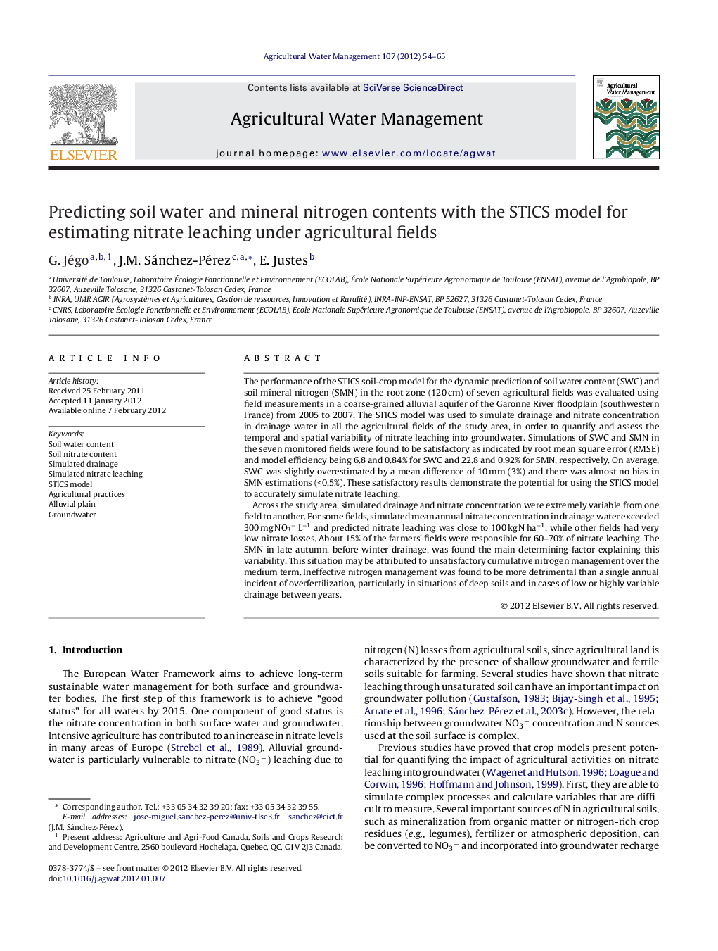 Predicting soil water and mineral nitrogen contents with the STICS model for estimating nitrate leaching under agricultural fields