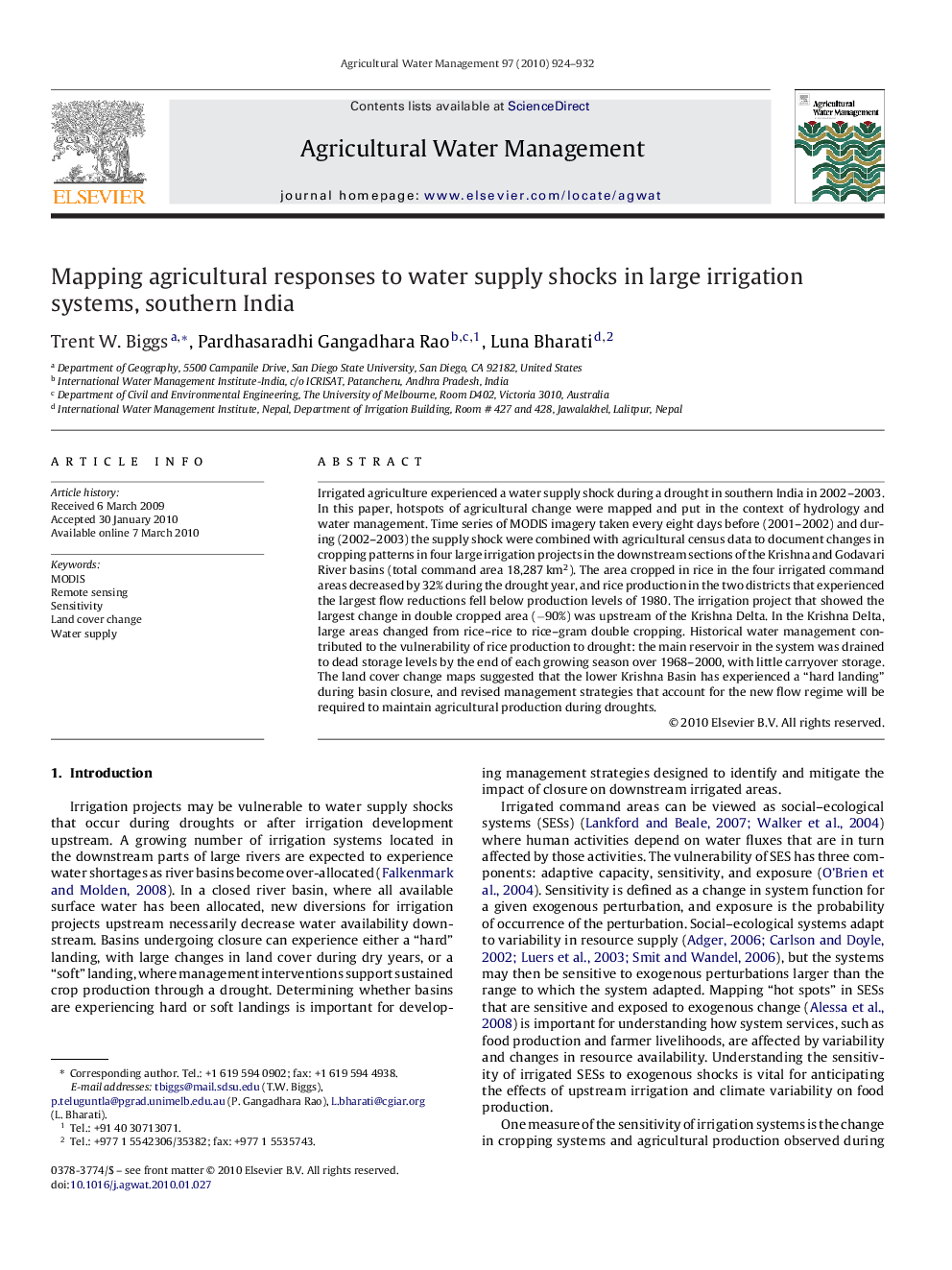 Mapping agricultural responses to water supply shocks in large irrigation systems, southern India