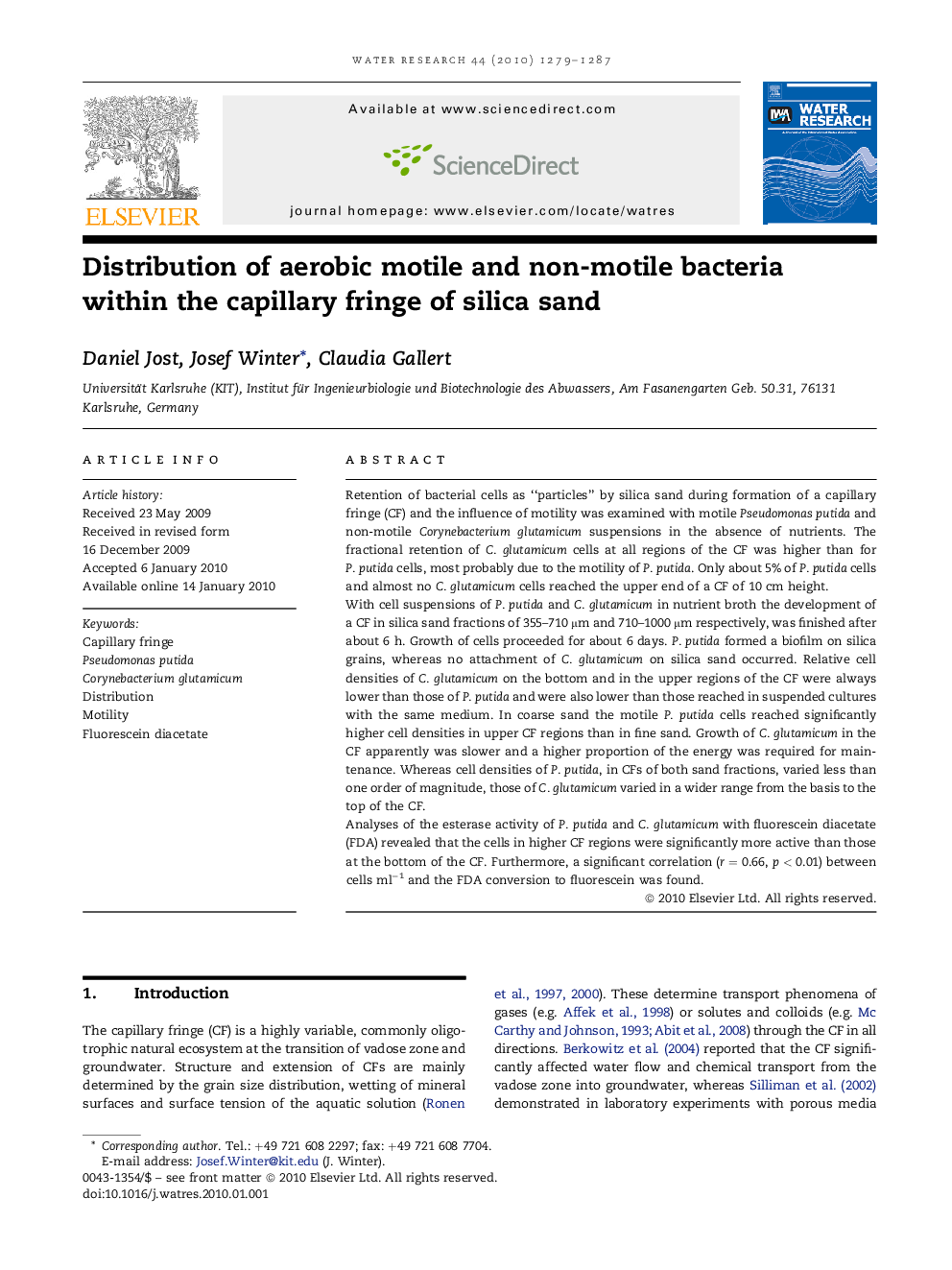 Distribution of aerobic motile and non-motile bacteria within the capillary fringe of silica sand