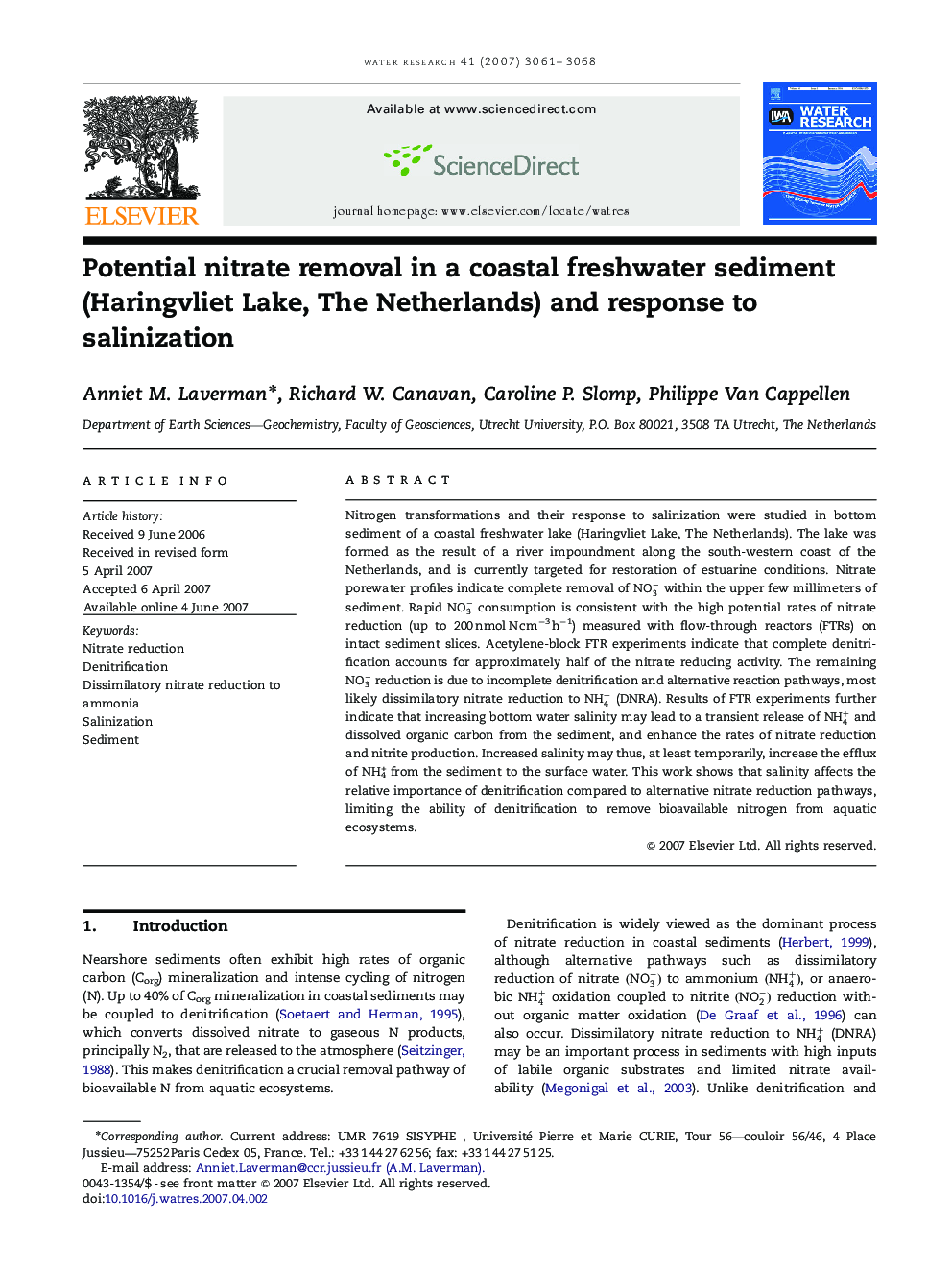 Potential nitrate removal in a coastal freshwater sediment (Haringvliet Lake, The Netherlands) and response to salinization