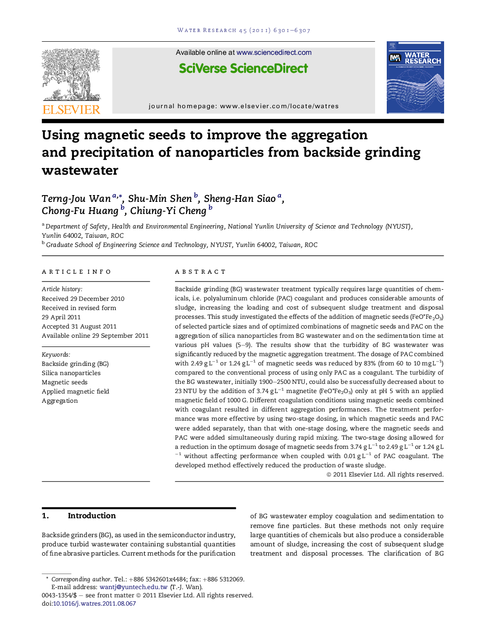 Using magnetic seeds to improve the aggregation and precipitation of nanoparticles from backside grinding wastewater