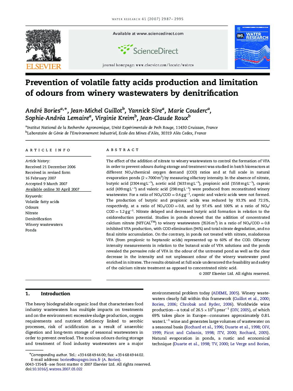 Prevention of volatile fatty acids production and limitation of odours from winery wastewaters by denitrification