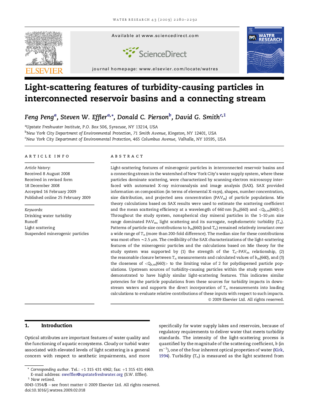 Light-scattering features of turbidity-causing particles in interconnected reservoir basins and a connecting stream