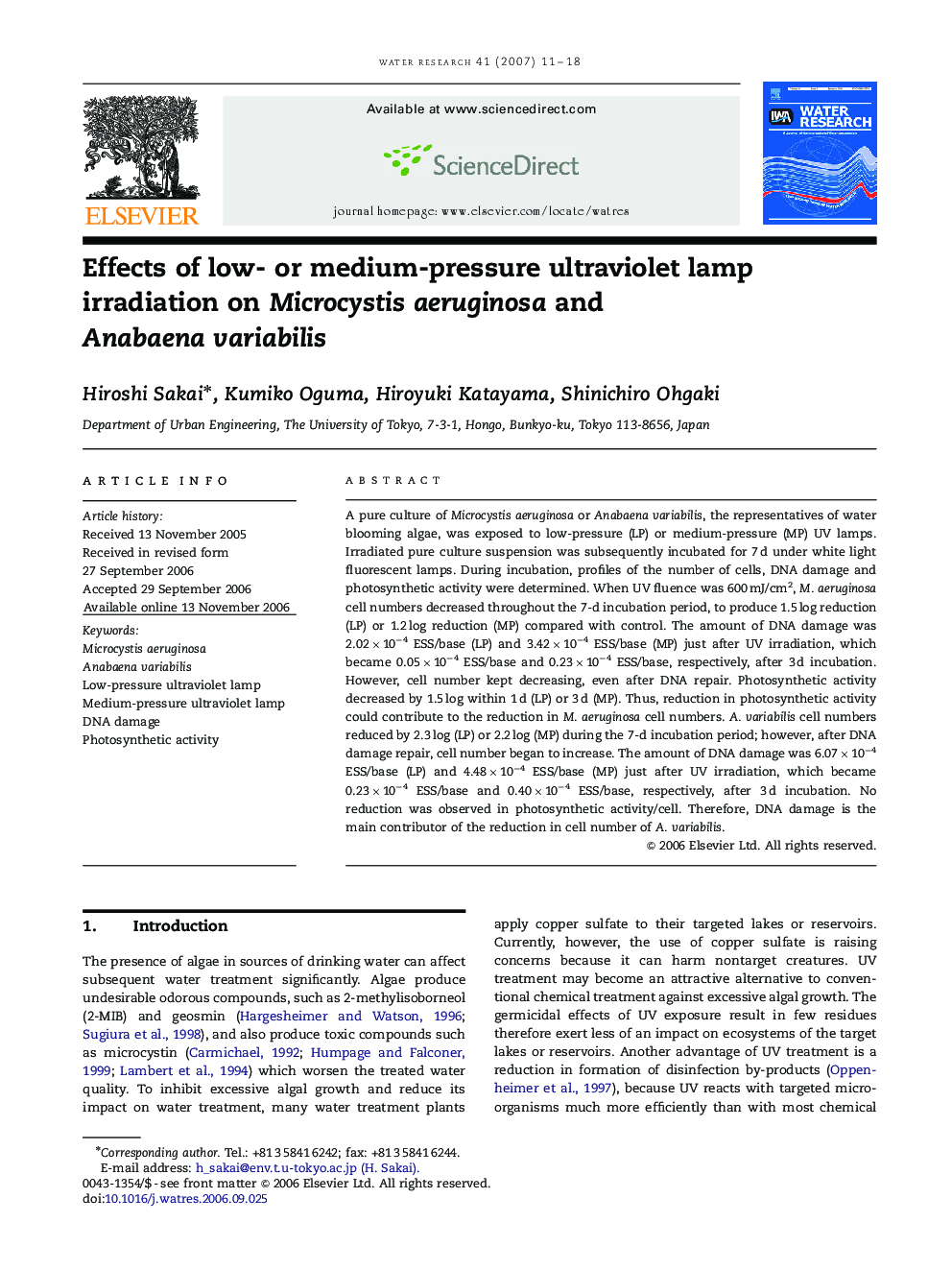 Effects of low- or medium-pressure ultraviolet lamp irradiation on Microcystis aeruginosa and Anabaena variabilis