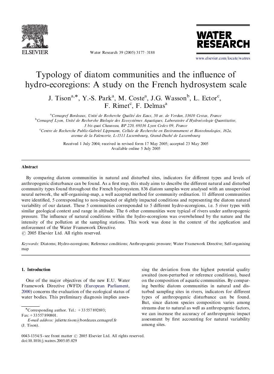 Typology of diatom communities and the influence of hydro-ecoregions: A study on the French hydrosystem scale