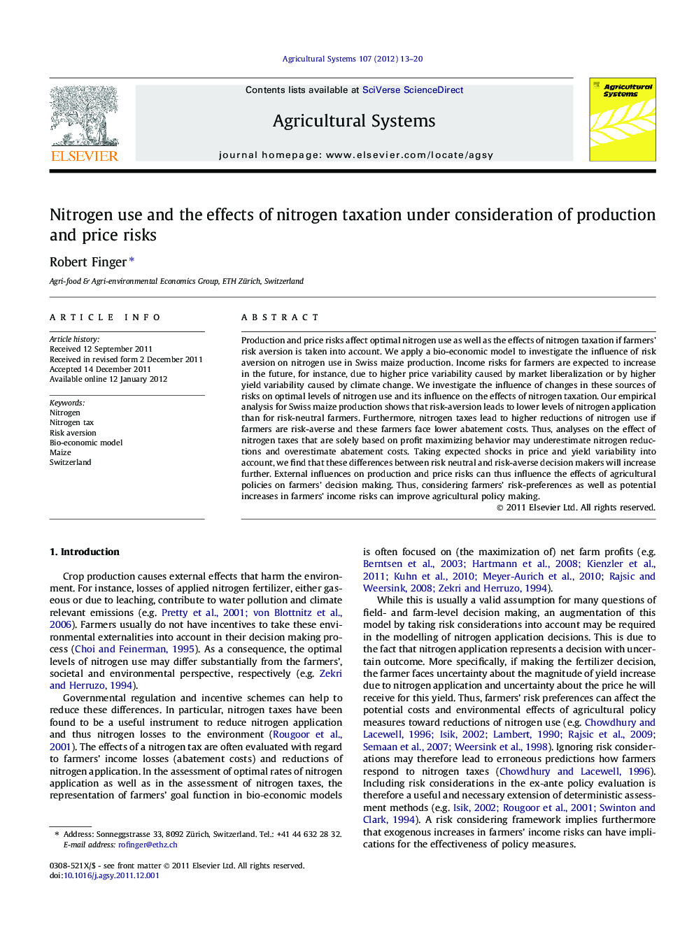 Nitrogen use and the effects of nitrogen taxation under consideration of production and price risks