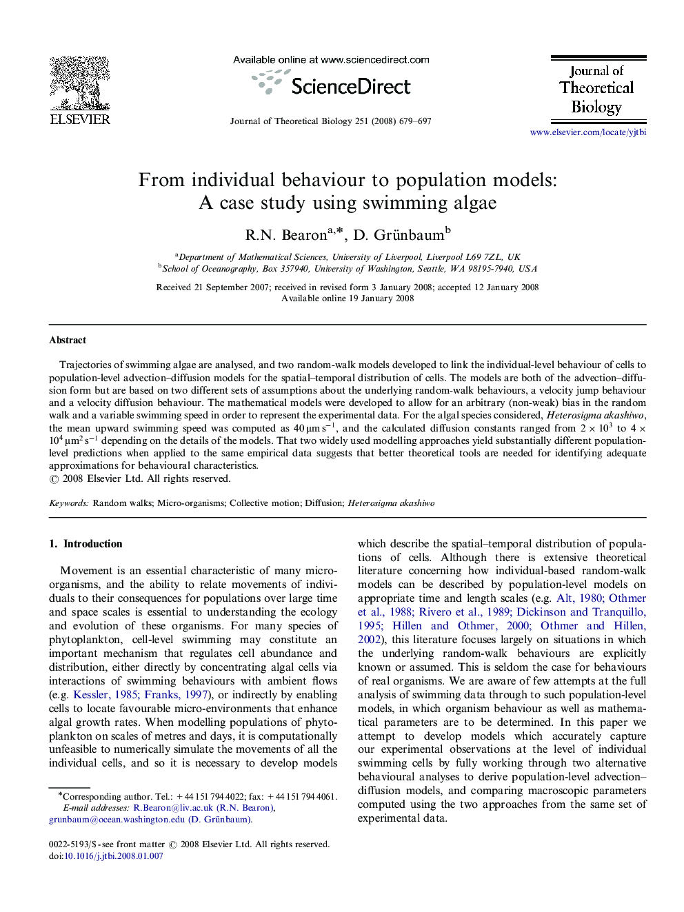 From individual behaviour to population models: A case study using swimming algae