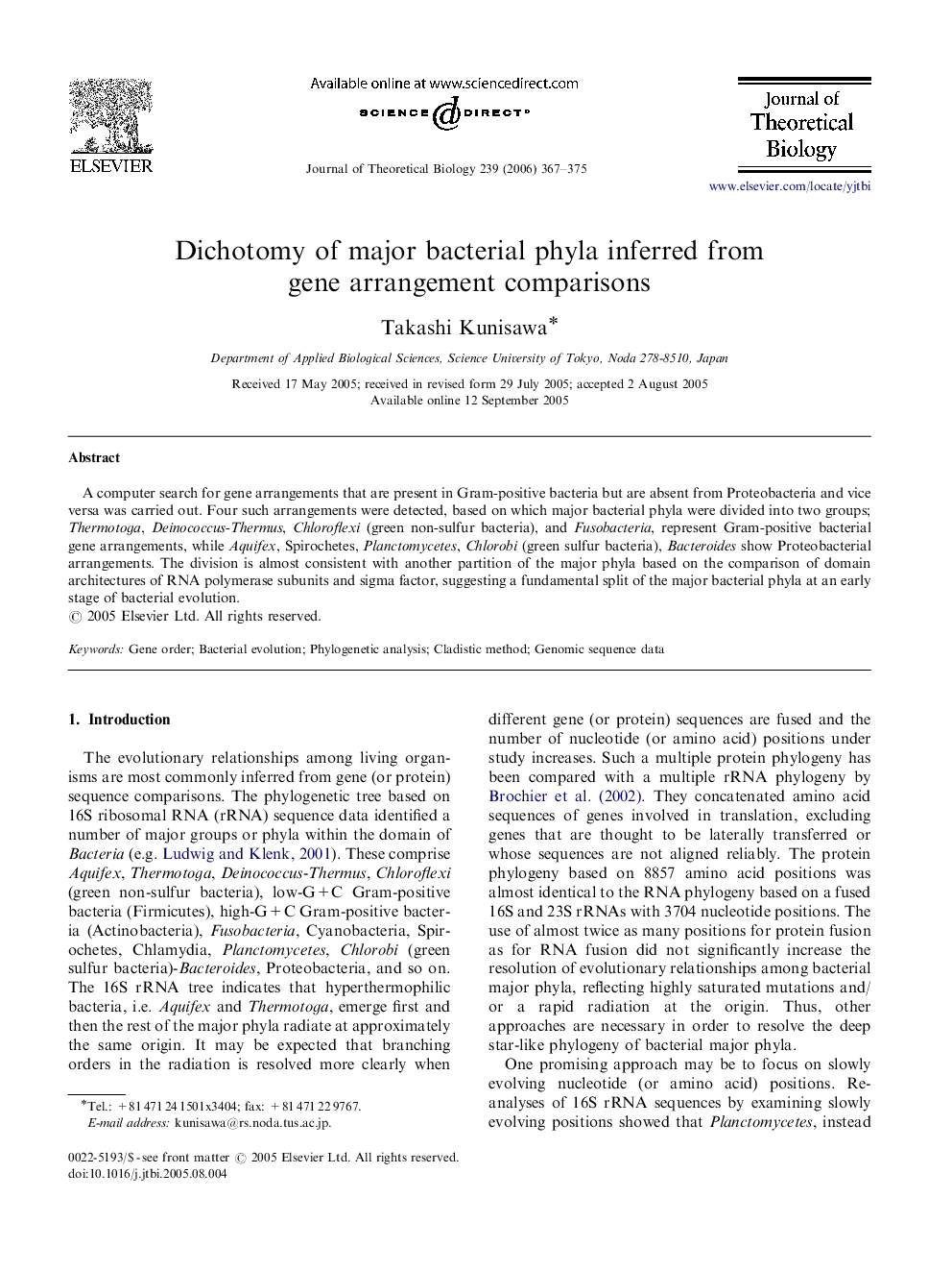 Dichotomy of major bacterial phyla inferred from gene arrangement comparisons